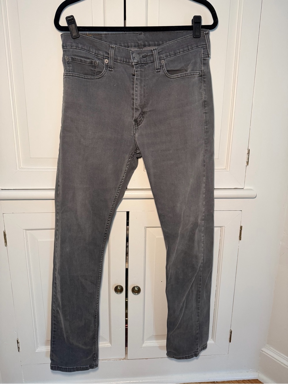 Levi’s Gray Jeans 34x32 Straight Leg Denim  Casual Pants